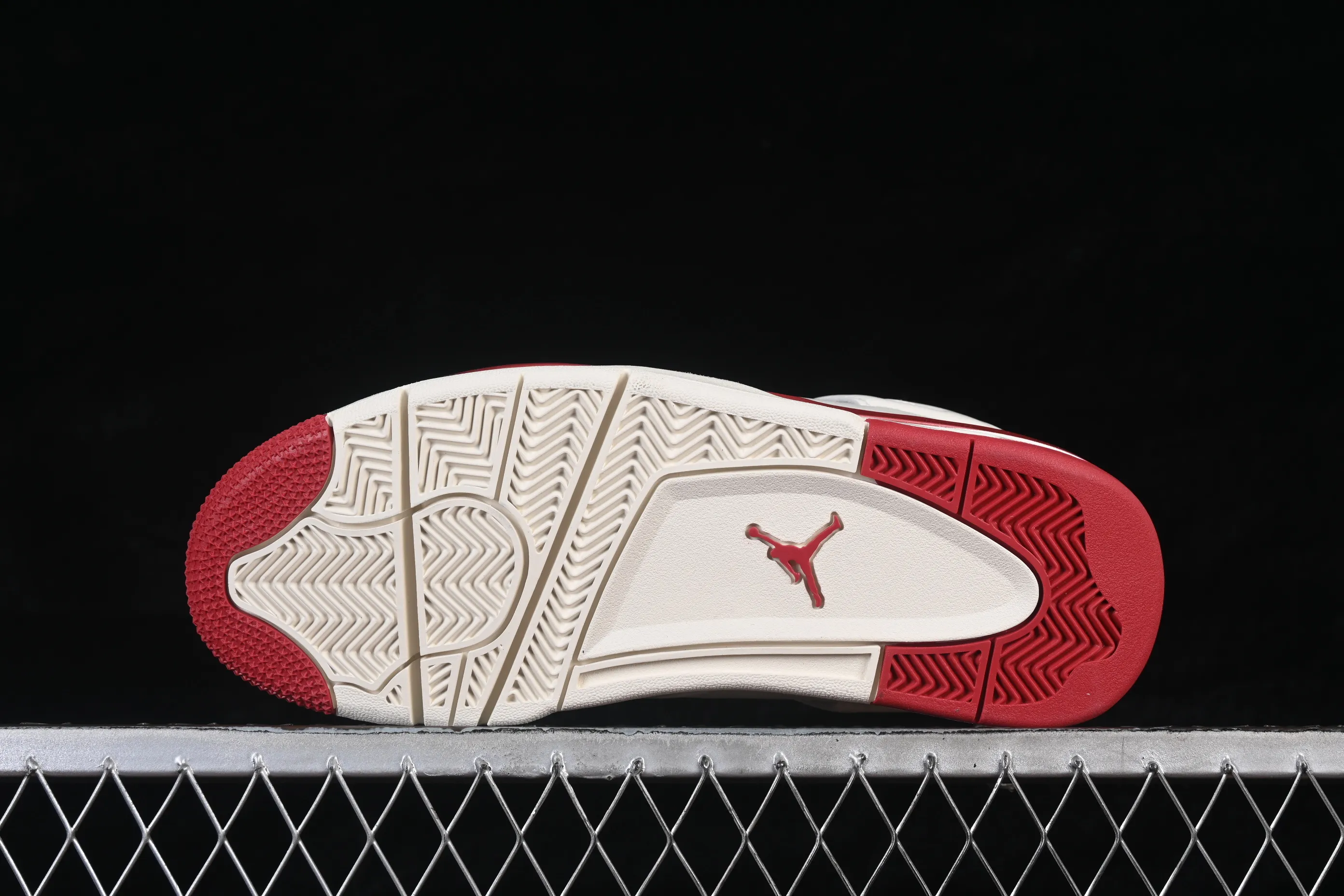 All categories Air Jordan Jordan series basketball shoes Air Jordan 4 TK version Air Jordan 4 Retro "Valentine's Day" AJ4 Joe 4 Red Valentine's Day HV0823-108